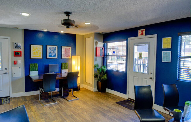 Leasing Office at Auburn Glen Apartments, Jacksonville, FL, 32256