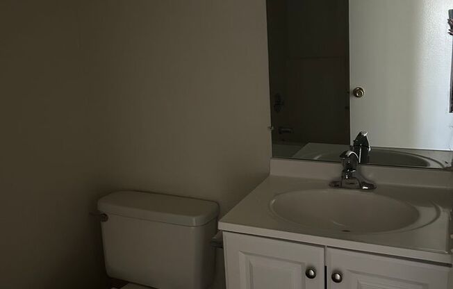 2 beds, 2 baths, 900 sqft, $2,200, Unit 73