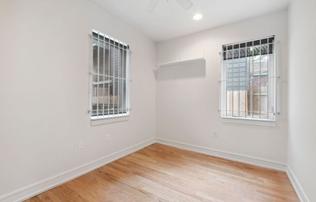 3 beds, 1.5 baths, 970 sqft, $1,400, Unit Unit 109