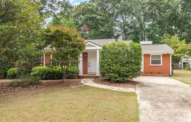 Charming 3-Bedroom Ranch in the Heart of Raleigh