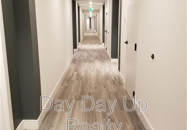 788 West Marietta Street NW  Unit 905