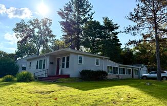 3 BEDROOM NEAR CAMPUS AVAIL AUGUST 2026 @ $3,000 Monthly