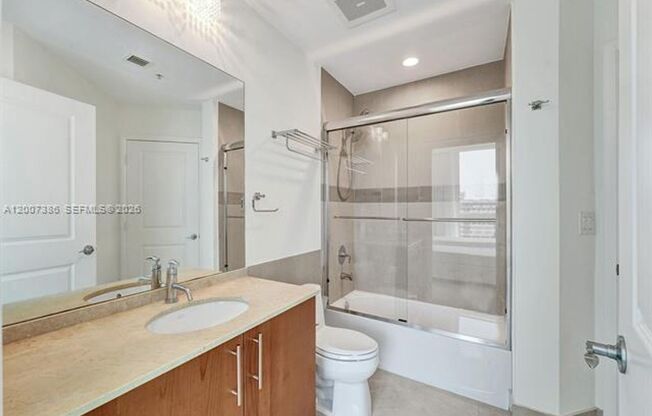 3 beds, 3 baths, 1,744 sqft, $4,800, Unit 1945 S Ocean Dr # 2101