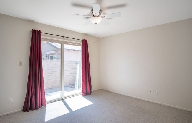 2 beds, 1 bath, $1,645