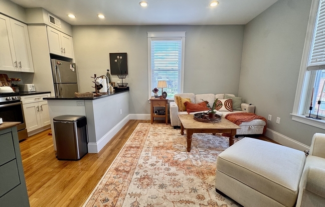 405 S HUNTINGTON AVE