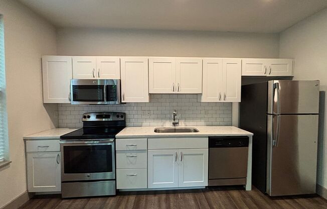 1 bed, 1 bath, 615 sqft, $1,395, Unit 3250-105