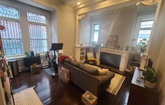 Modern, bright 1 bedroom in the heart of Rittenhouse