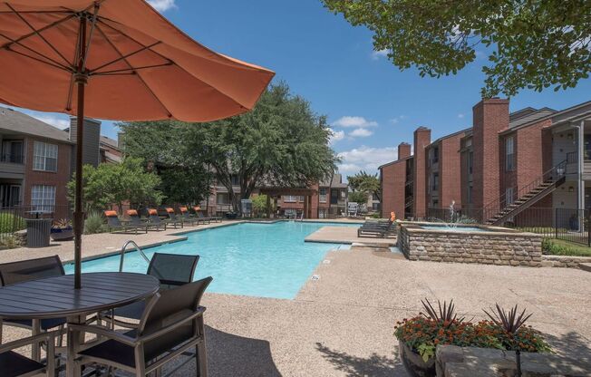 1 bed, 1 bath, 710 sqft, $1,099, Unit 833