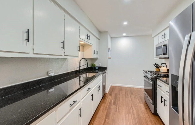 6004 LEISURE RUN RD