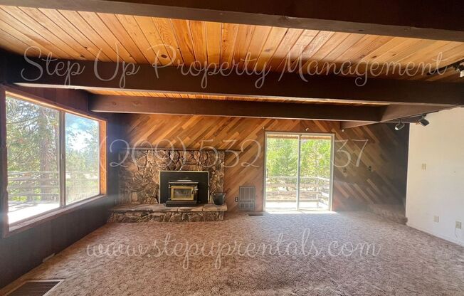 Cozy 3 Bed Mi Wuk Home Minutes from Lake & Slopes