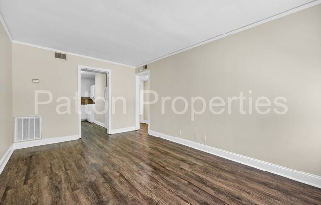 209 S. Harden - Inside CoC - R11310-12-06