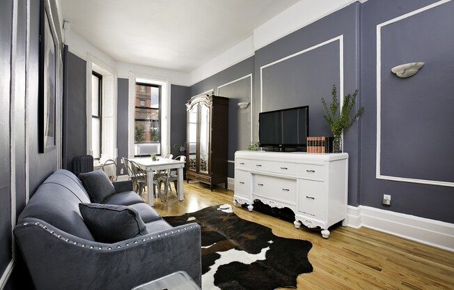 102 W 86 ST