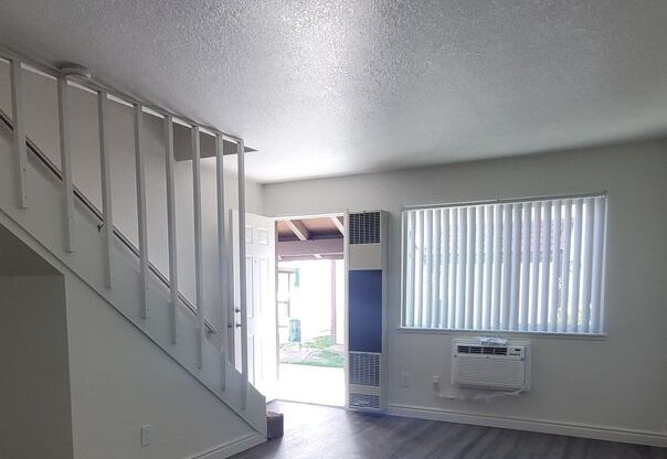1 bed, 1 bath, 850 sqft, $1,440, Unit 3430-48