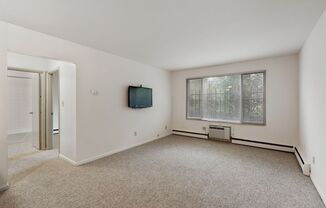 2 beds, 1 bath, 675 sqft, $1,125, Unit 206