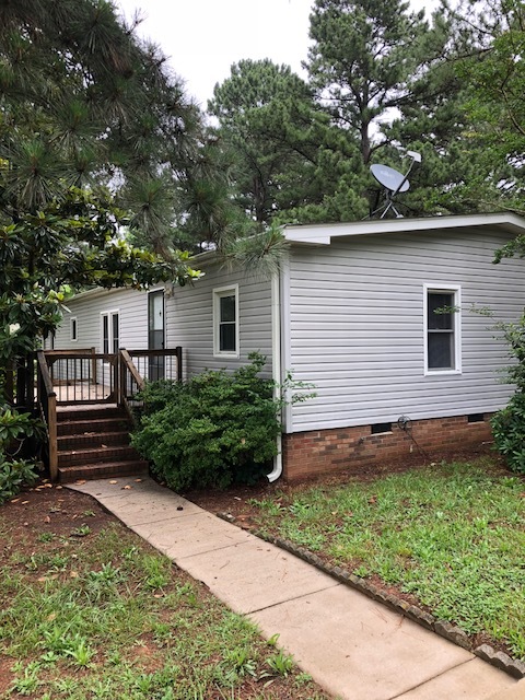 3 beds, 2 baths, $1,500