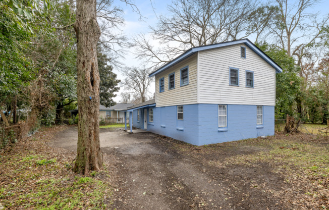 Spacious & Fully Renovated Prime North Charleston Location – Pre-Leasing Now!