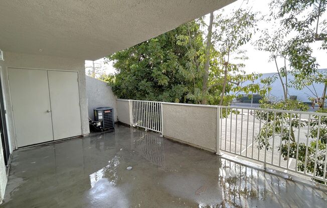 2 beds, 2 baths, $2,750, Unit 102