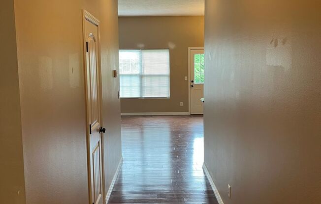 Beautiful 3 bed, 2 bath all-brick home in convenient location.