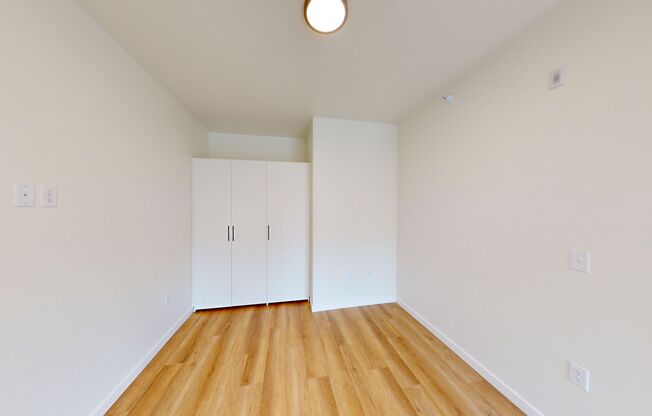 Studio, 1 bath, 517 sqft, $910, Unit 5100-303