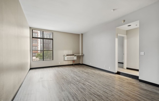 Welcome to Delmar Loop Apartments and Commercial Spaces