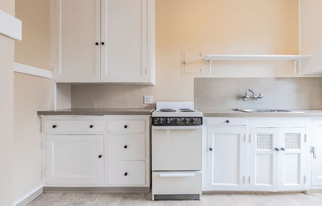 1 bed, 1 bath, 600 sqft, $1,795, Unit 207