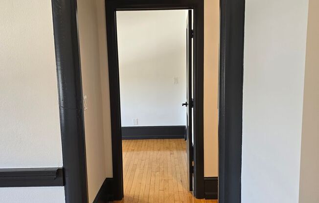 1 bed, 1 bath, 525 sqft, $1,675, Unit 604