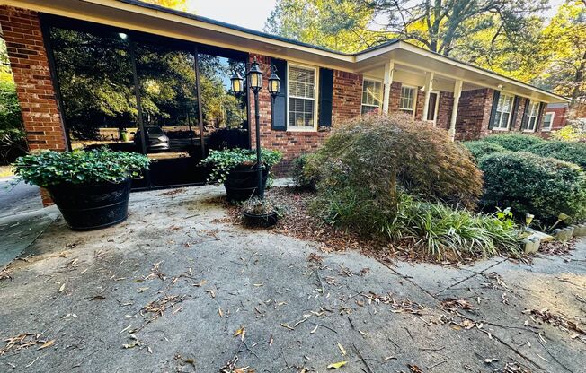 Charming 3-Bed, 2-Bath Home in Downtown Monroe, GA!