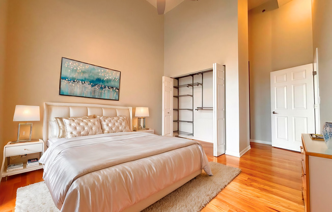 2 beds, 2 baths, $2,385, Unit A4