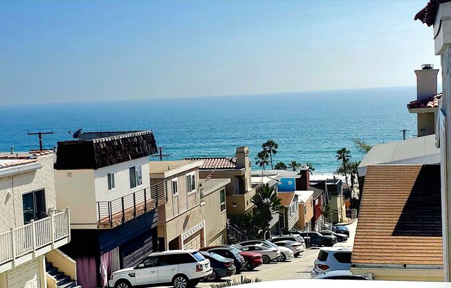 Luxury 2bd/2 bth with Ocean View