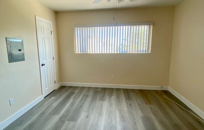 1 bed, 1 bath, 550 sqft, $1,985, Unit 216