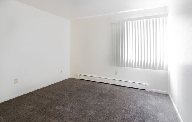 2 beds, 1 bath, 748 sqft, $1,600, Unit 224