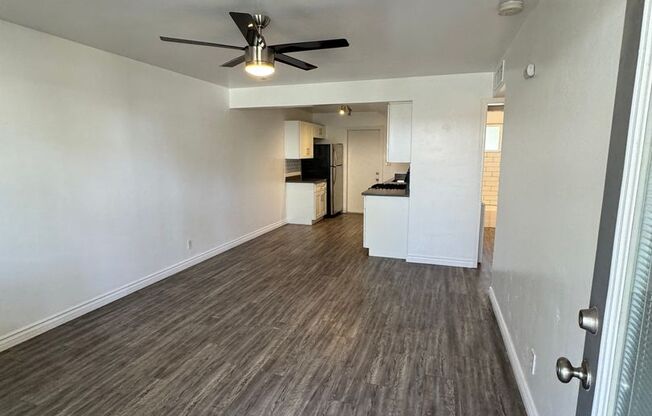 3526 E Montecito Ave