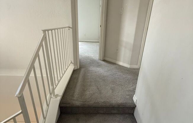 3 beds, 2.5 baths, $2,800