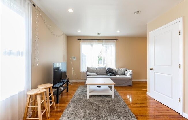 167 JACKSON AVE