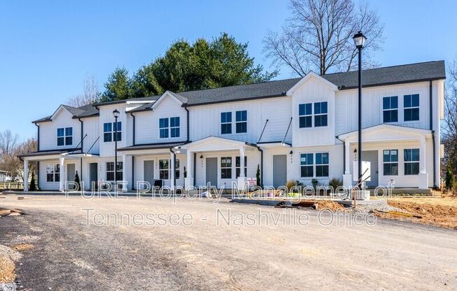 600 HADLEY VLG BLVD