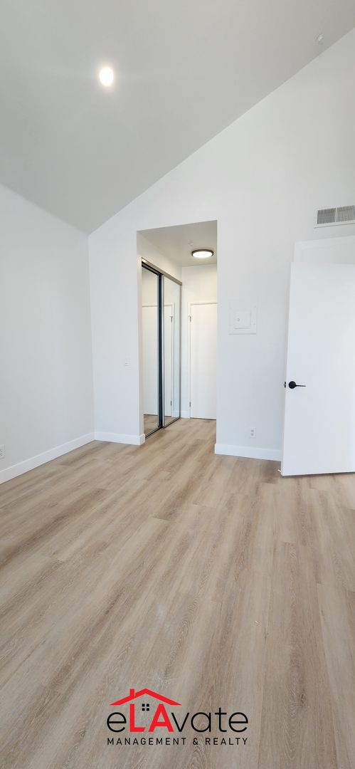 1 bed, 1 bath, $2,799