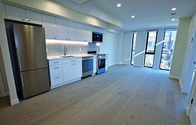 1 bed, 1 bath, 565 sqft, $3,154, Unit 6D