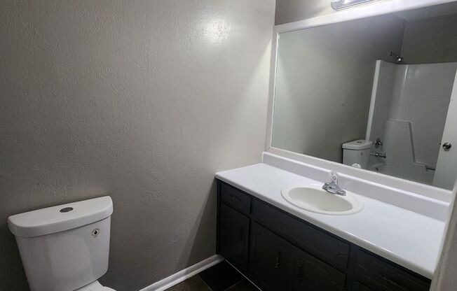 3 beds, 1 bath, $1,175