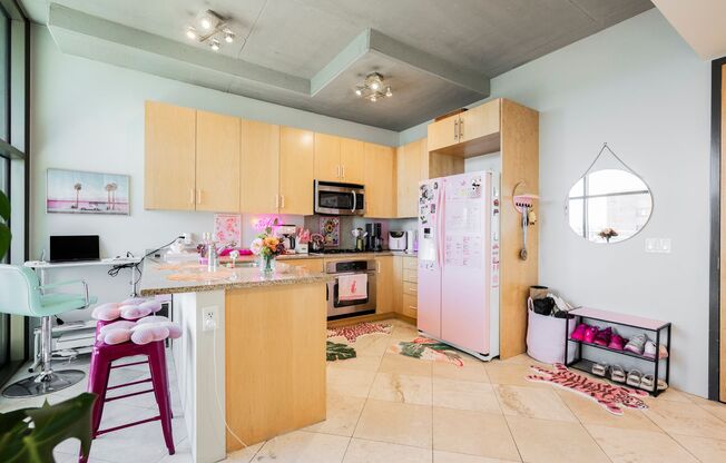 Studio, 1 bath, $1,950, Unit # 753