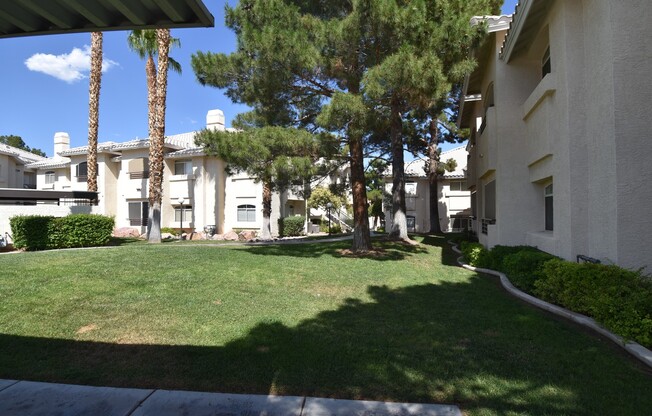 An Oasis at The Lakes: Spacious 2-Bedroom Condo