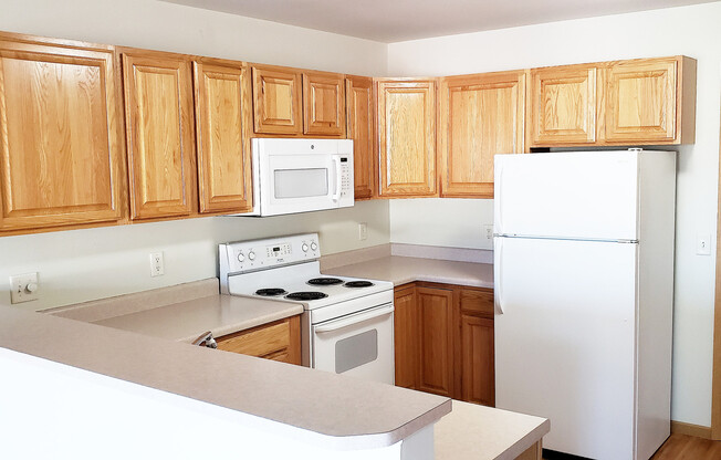 1 bed, 1.5 baths, 777 sqft, $1,540, Unit 290-308