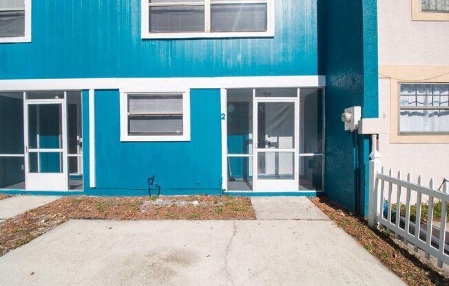 Apply NOW for $25 and Get 1/2 off July if moved in by June 15th!  Spacious 2bdrm/1.5bath Townhome ** Ready Now **  (JUST RE-LISTED)