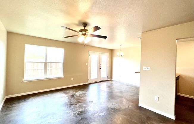 Luxurious 3 Bedroom, 2.5 Bath Unit in Sonterra Subdivision - Your Dream Home Awaits!