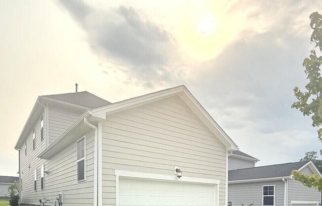 936 SISKIN RD