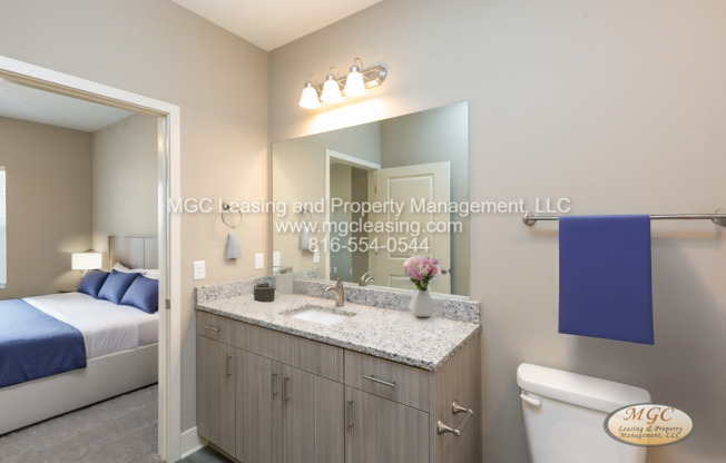 1 bed, 1 bath, 650 sqft, $1,109, Unit 5620-1A NE 80th Ter