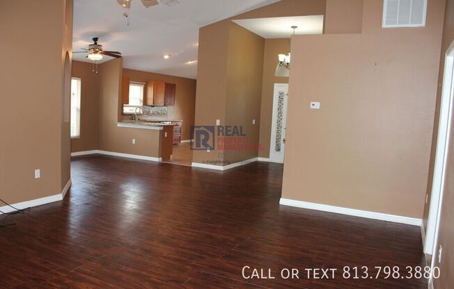7302 PARKERSBURG DR