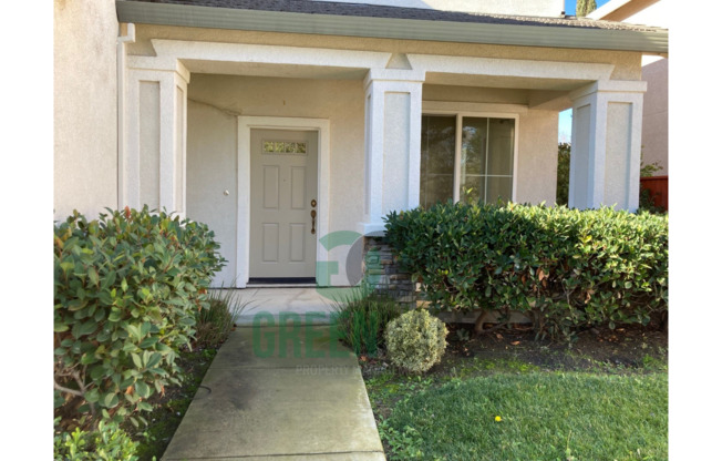 Lovely 4 Bedroom Home for Rent in Tracy