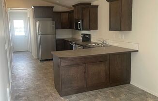 2 beds, 1 bath, 800 sqft, $1,525, Unit Unit 1