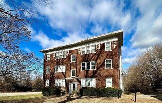 2800 INDEPENDENCE