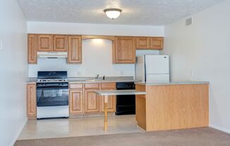 1 bed, 1 bath, 682 sqft, $810